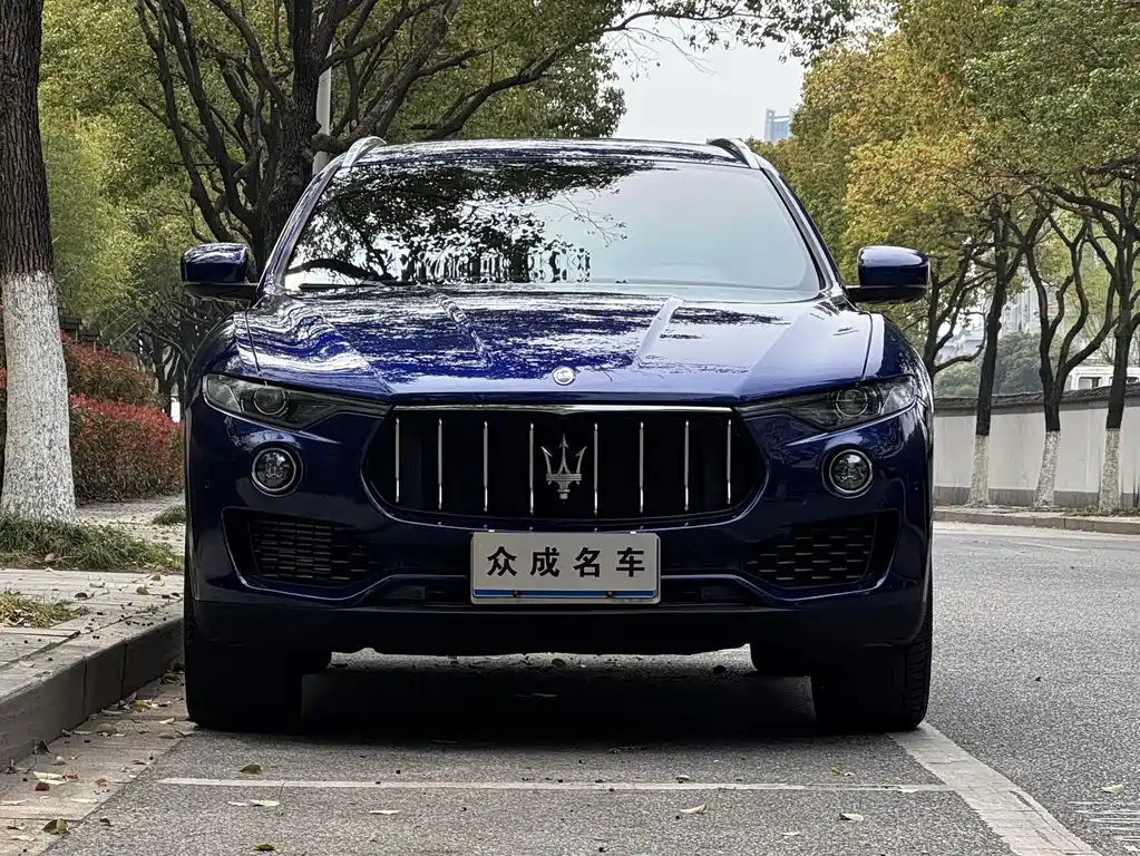 Maserati Levante — фото 2