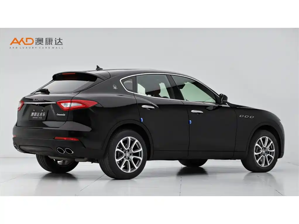 Maserati Levante — фото 3