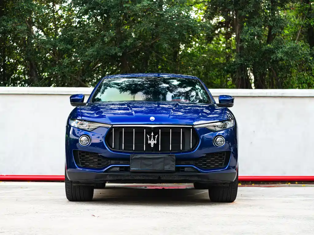Maserati Levante — фото 2