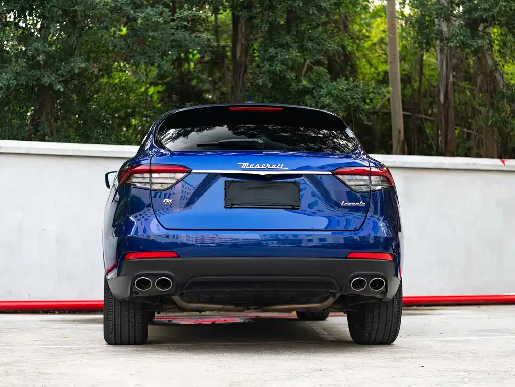 Maserati Levante — фото 7