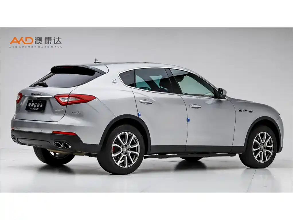 Maserati Levante — фото 3