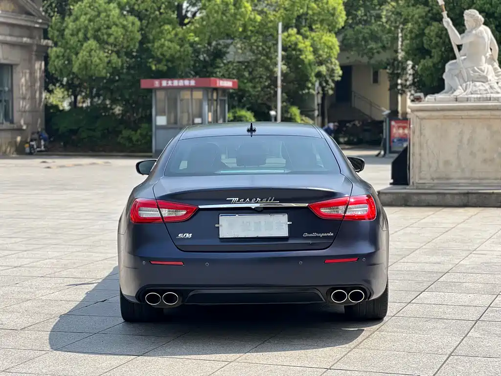 Maserati Quattroporte — фото 10