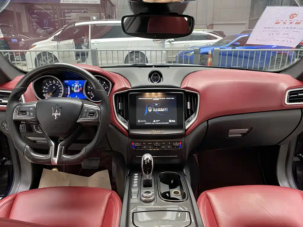 Maserati Ghibli — фото 7
