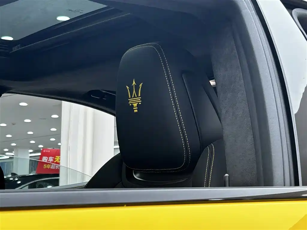 Maserati Ghibli — фото 23