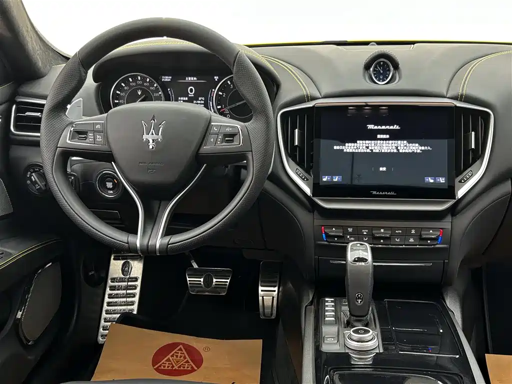 Maserati Ghibli — фото 41