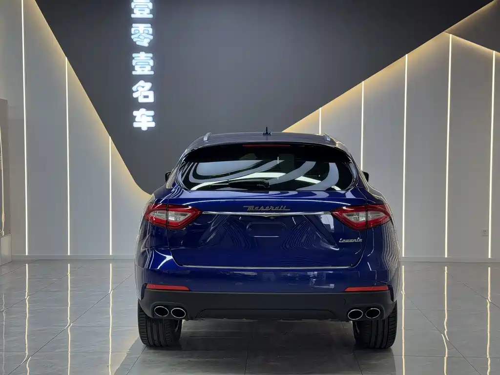 Maserati Levante — фото 4