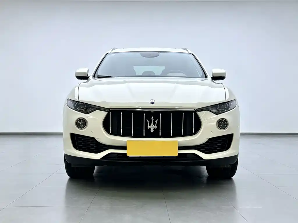 Maserati Levante — фото 2
