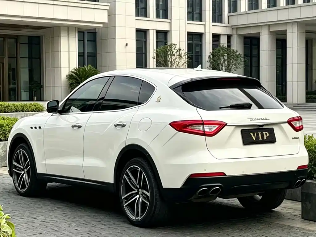 Maserati Levante — фото 9