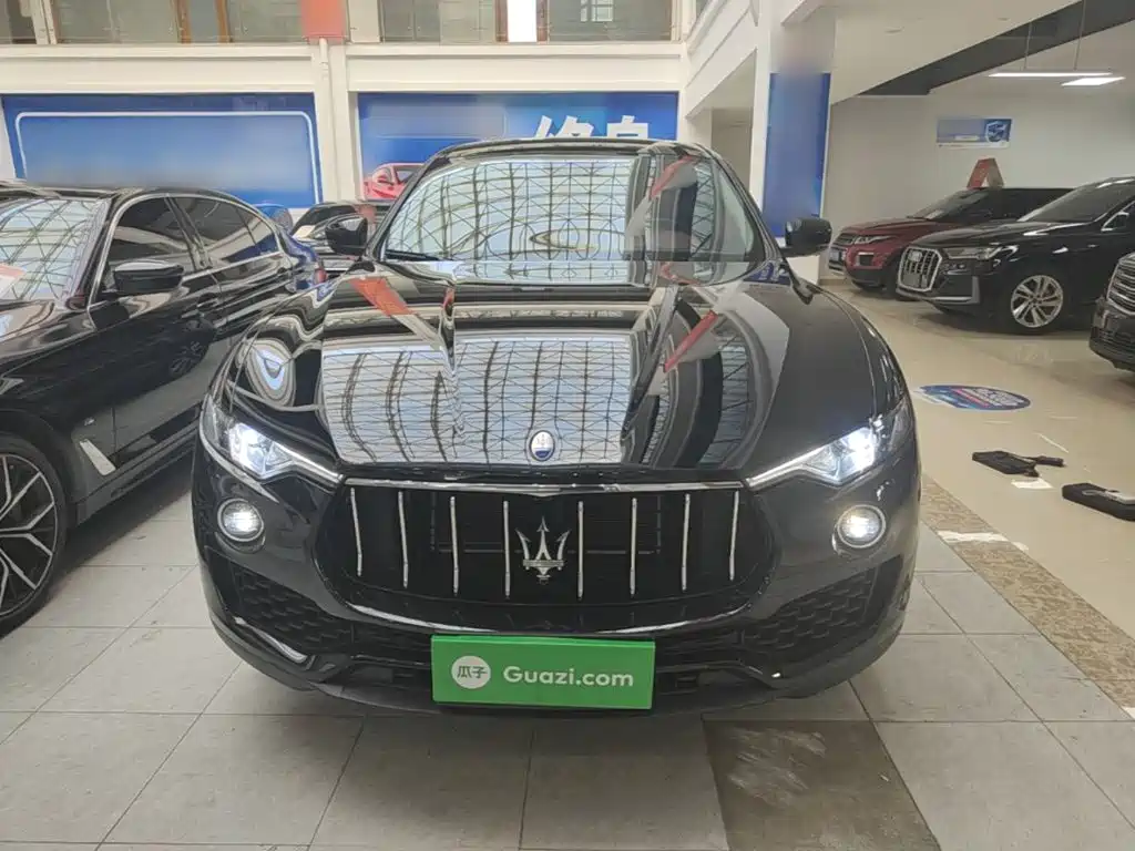 Maserati Levante — фото 3
