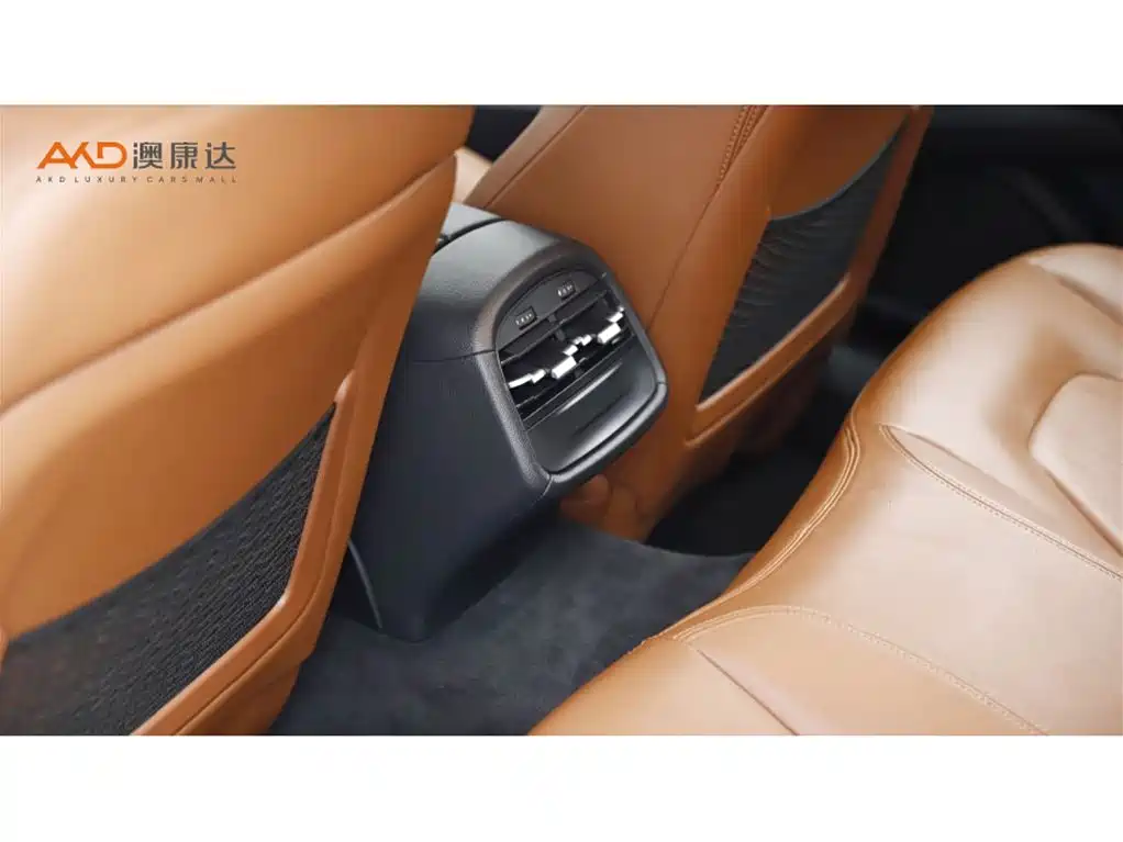 Maserati Ghibli — фото 9