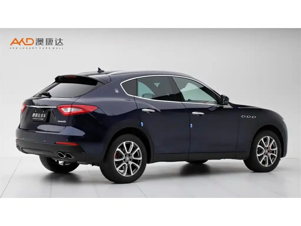 Maserati Levante — фото 3