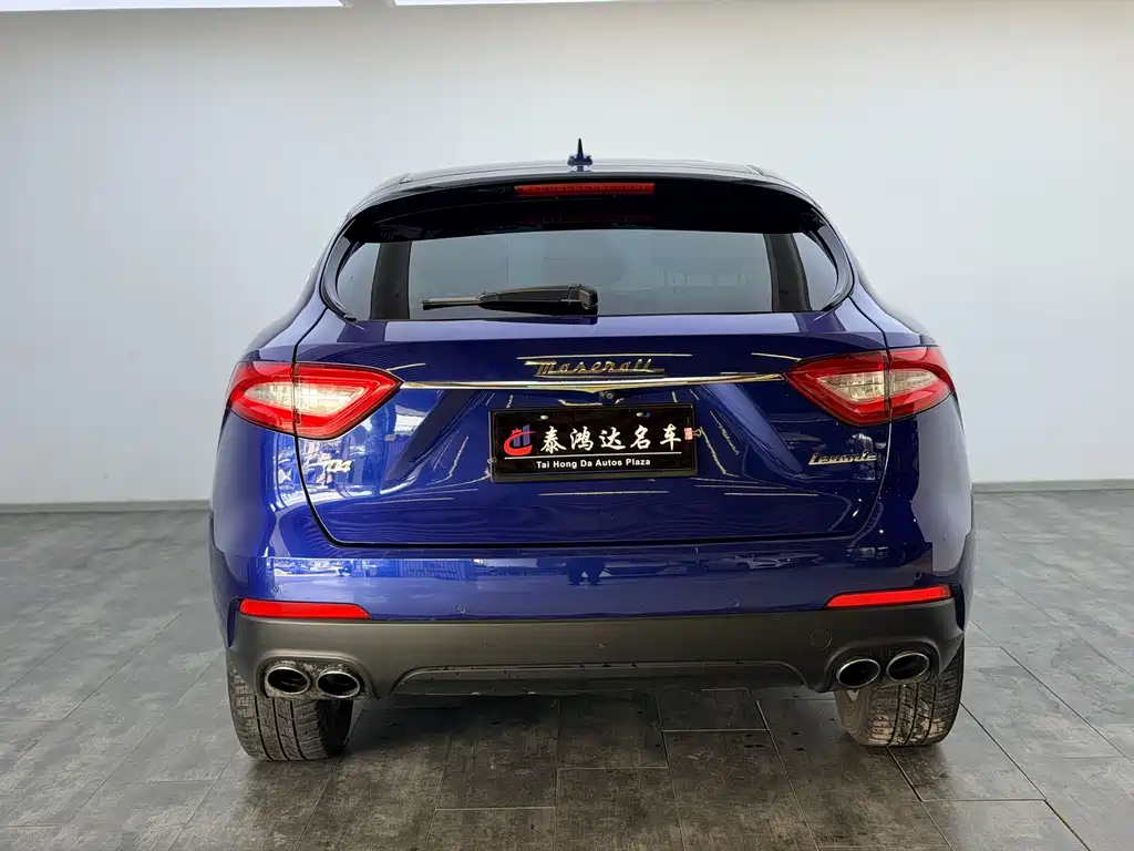 Maserati Levante — фото 6