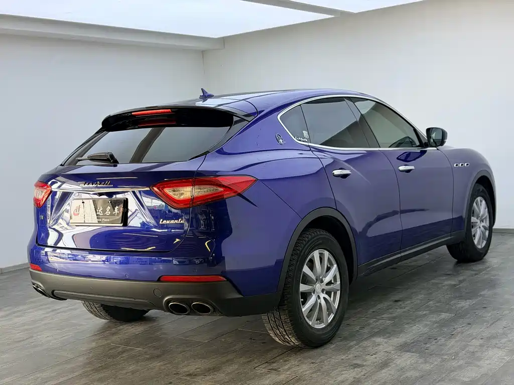 Maserati Levante — фото 7
