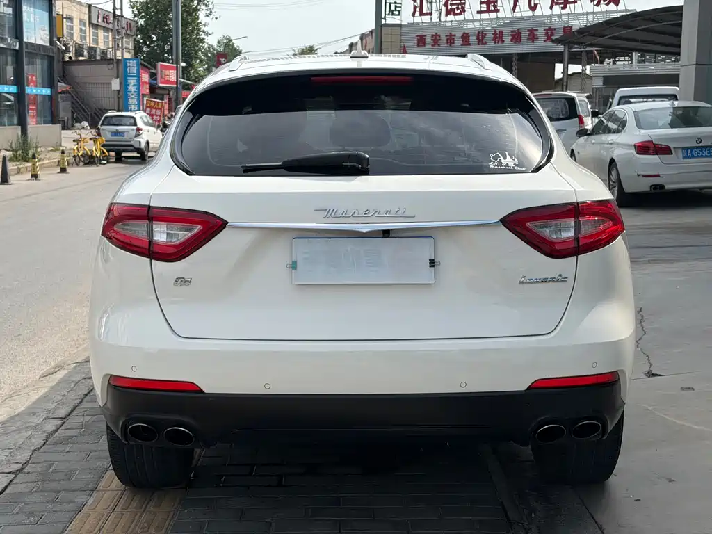 Maserati Levante — фото 14