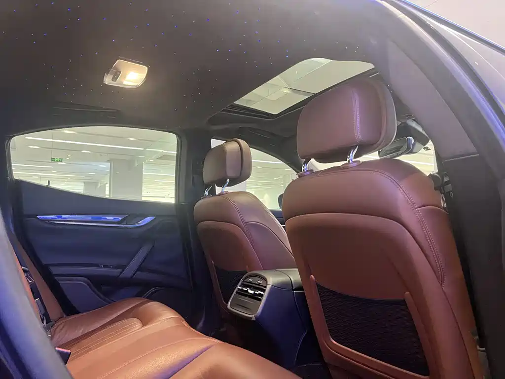 Maserati Ghibli — фото 8
