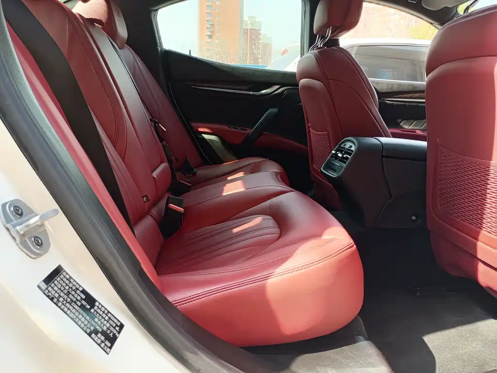 Maserati Ghibli — фото 4