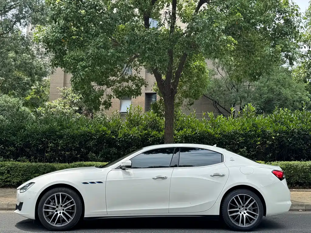 Maserati Ghibli — фото 3