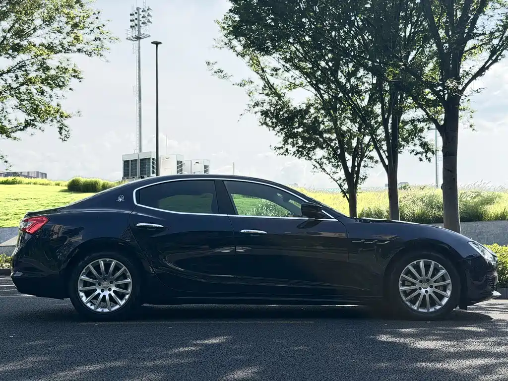Maserati Ghibli — фото 8