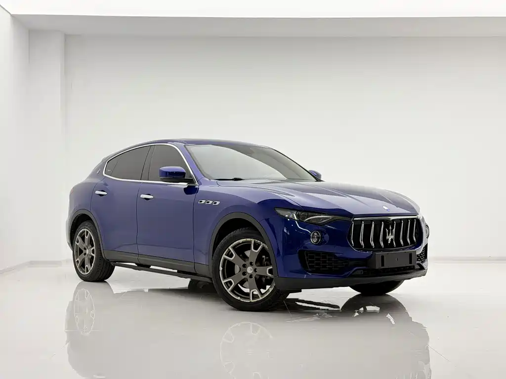 Maserati Levante — фото 3