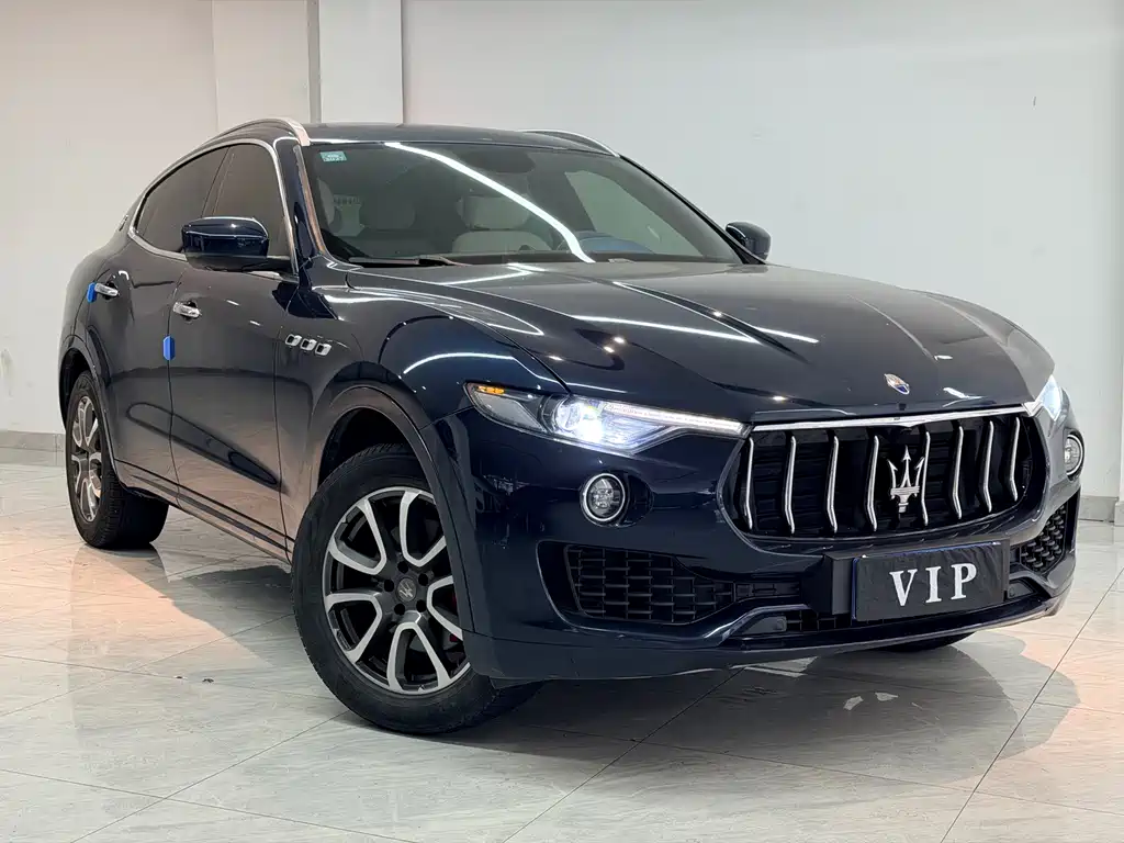 Maserati Levante — фото 3