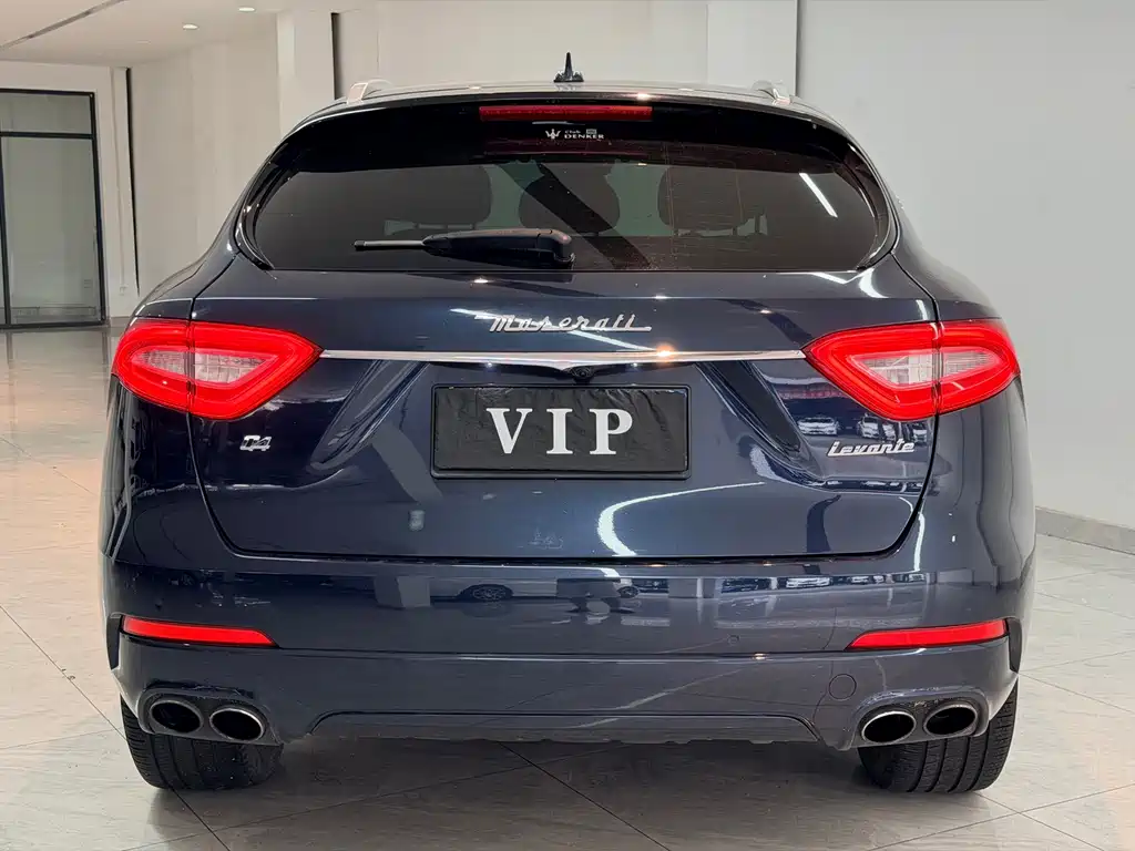 Maserati Levante — фото 8