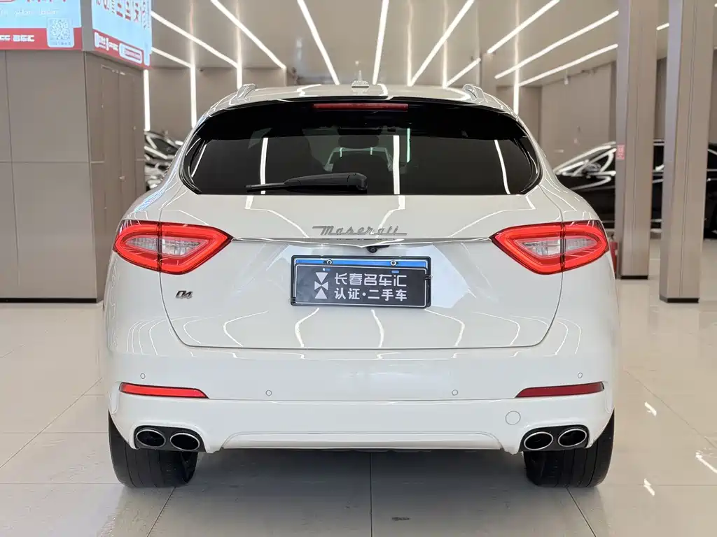 Maserati Levante — фото 4