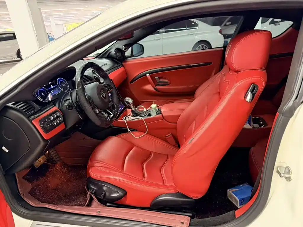 Maserati GranTurismo — фото 4