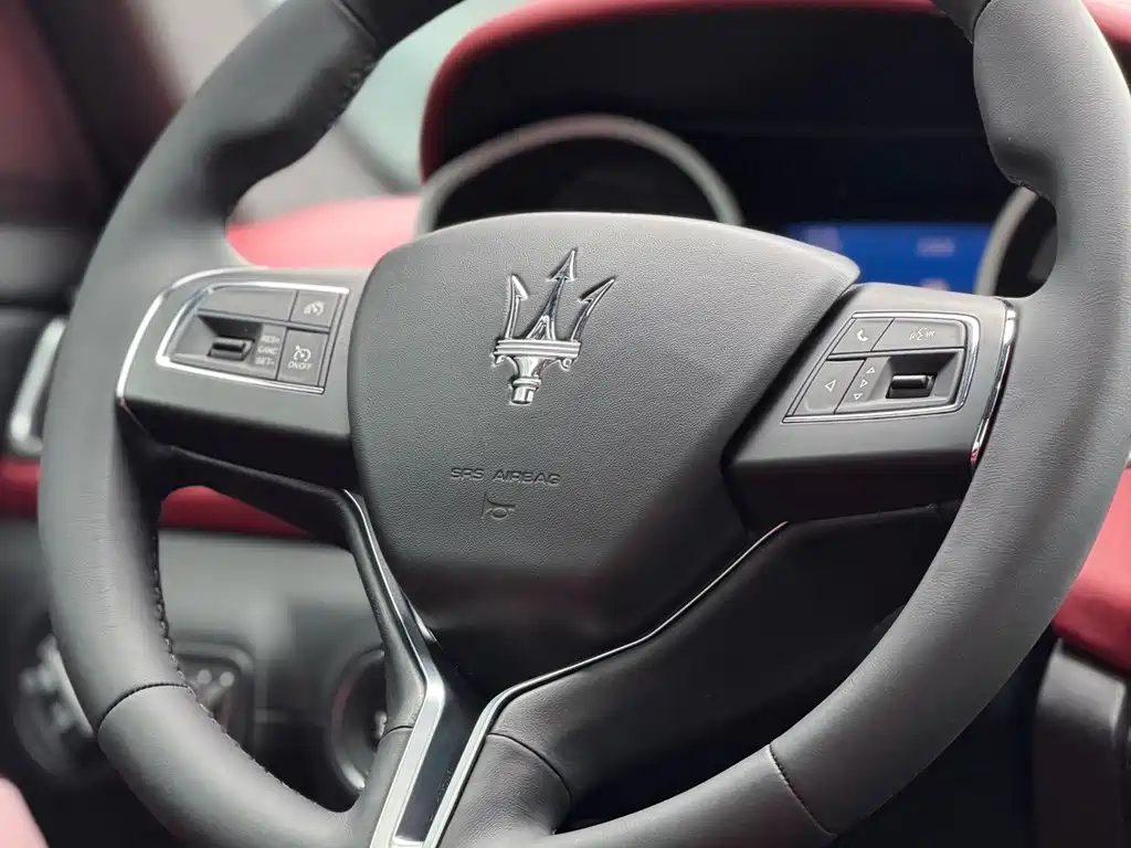 Maserati Ghibli — фото 17