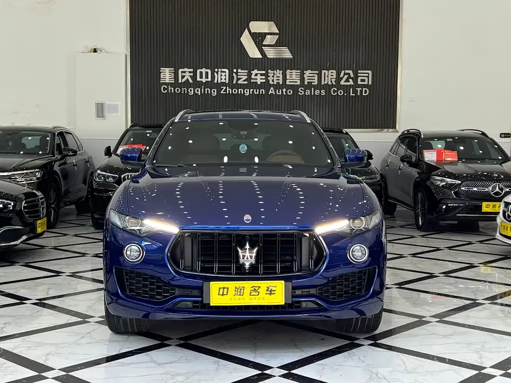Maserati Levante — фото 3