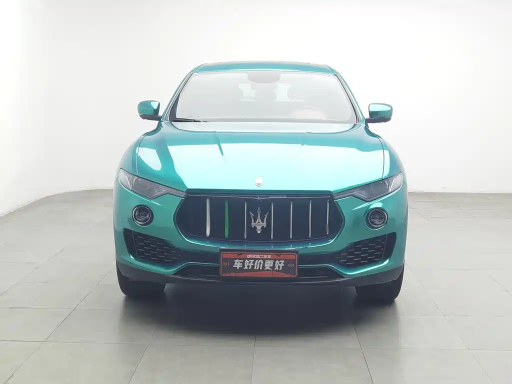 Maserati Levante — фото 3