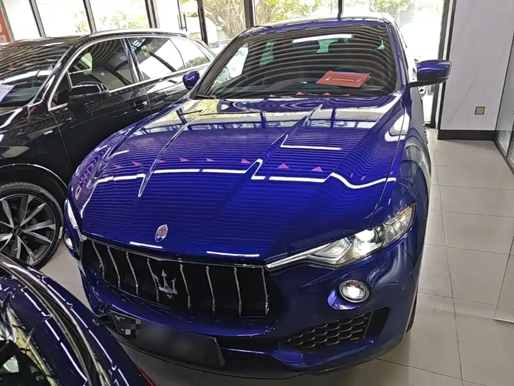 Maserati Levante — фото 3