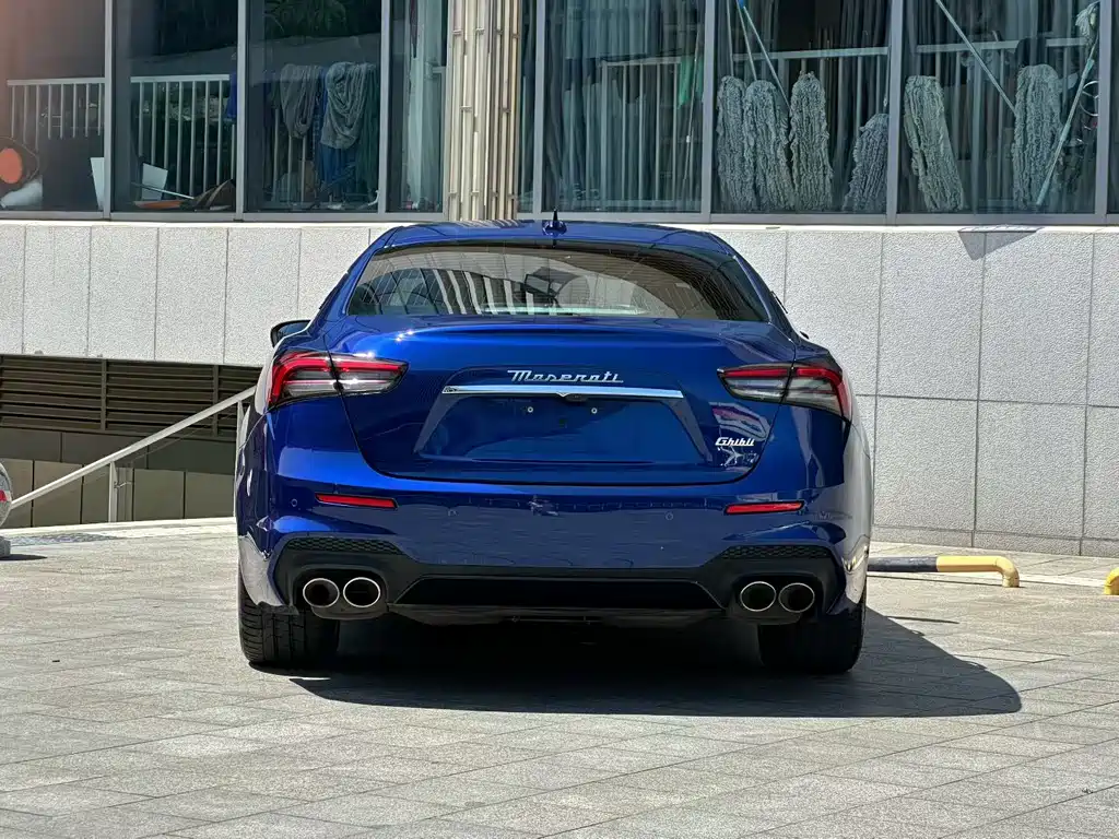 Maserati Ghibli — фото 8