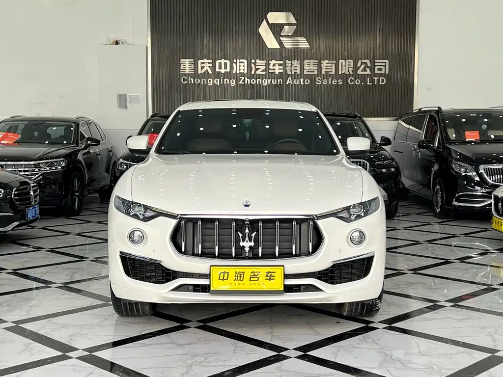 Maserati Levante — фото 2