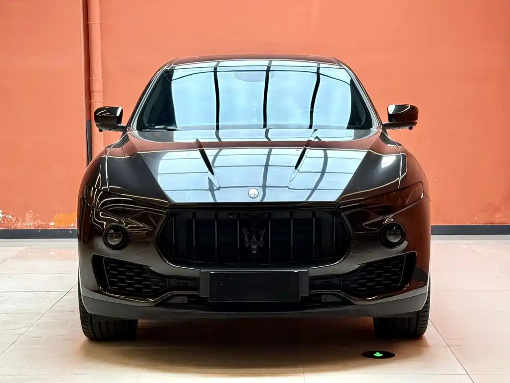 Maserati Levante — фото 2