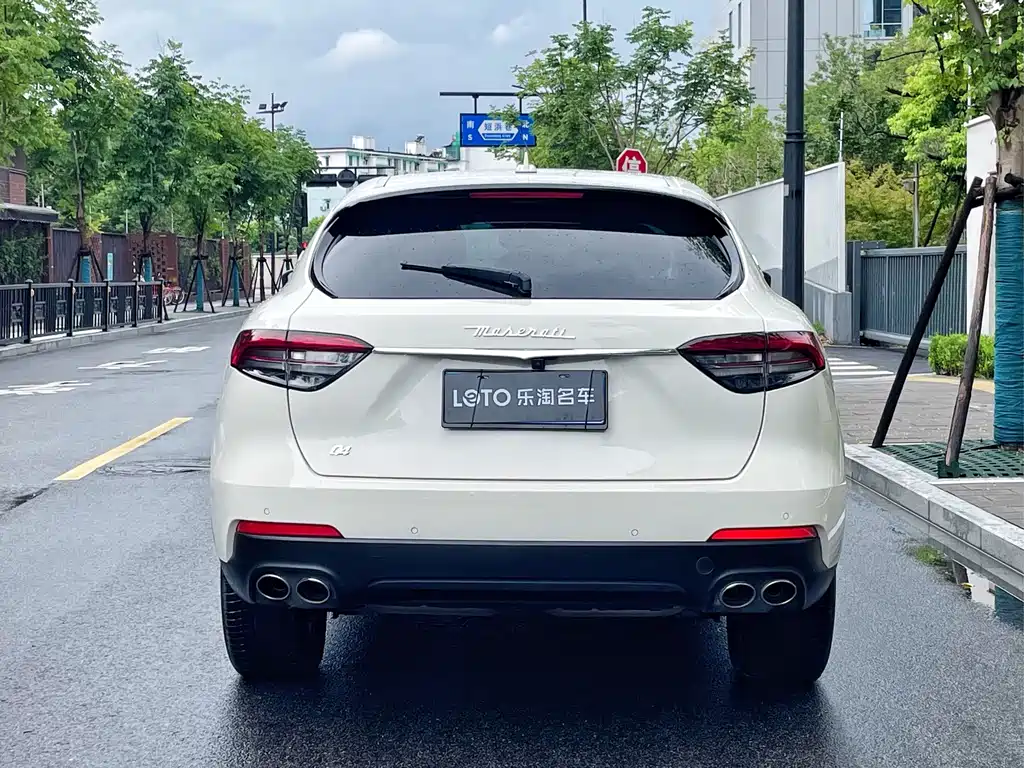 Maserati Levante — фото 5