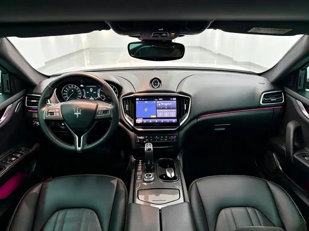 Maserati Ghibli — фото 4