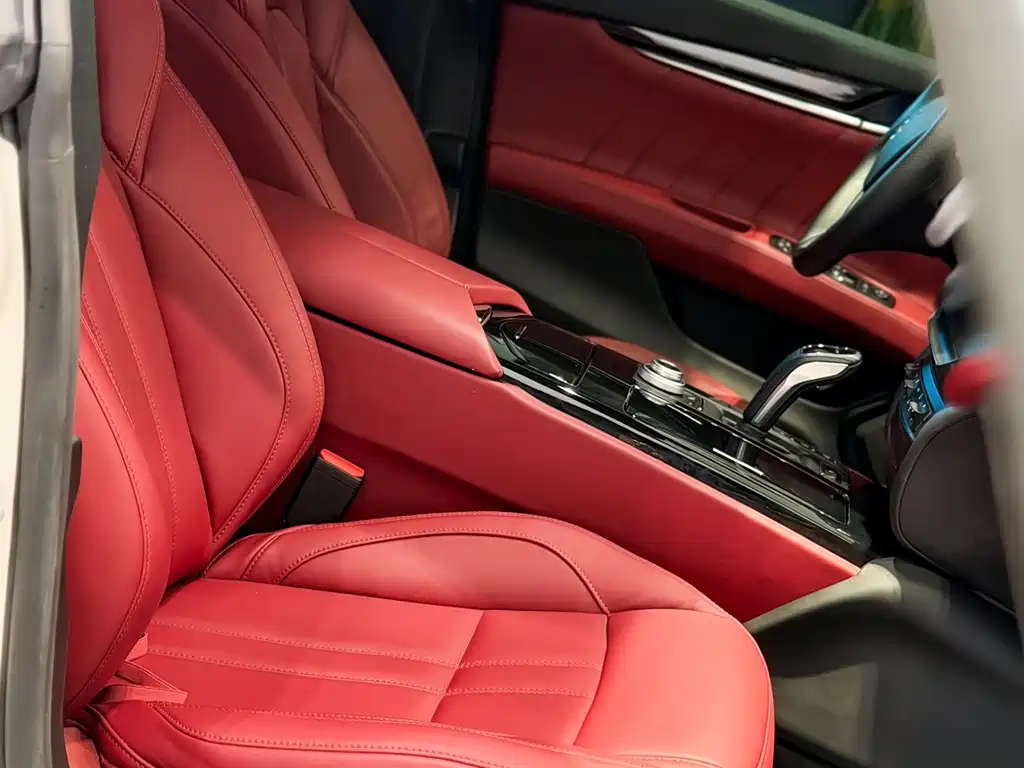 Maserati Ghibli — фото 22