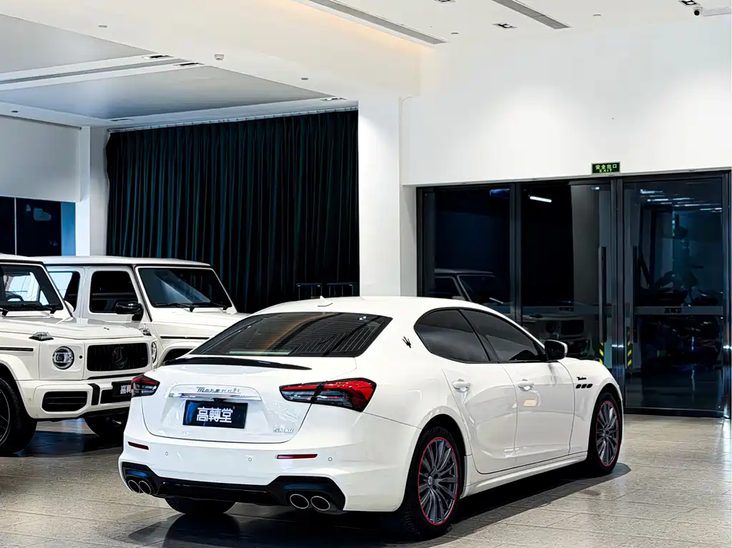 Maserati Ghibli — фото 4