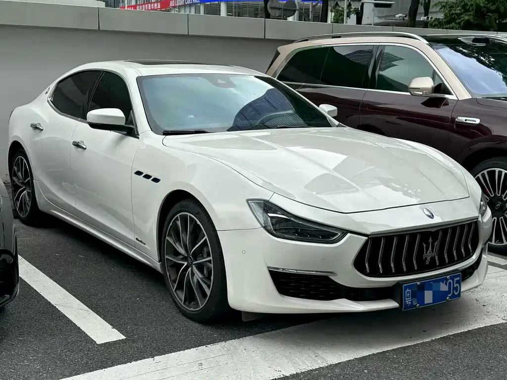Maserati Ghibli — фото 3