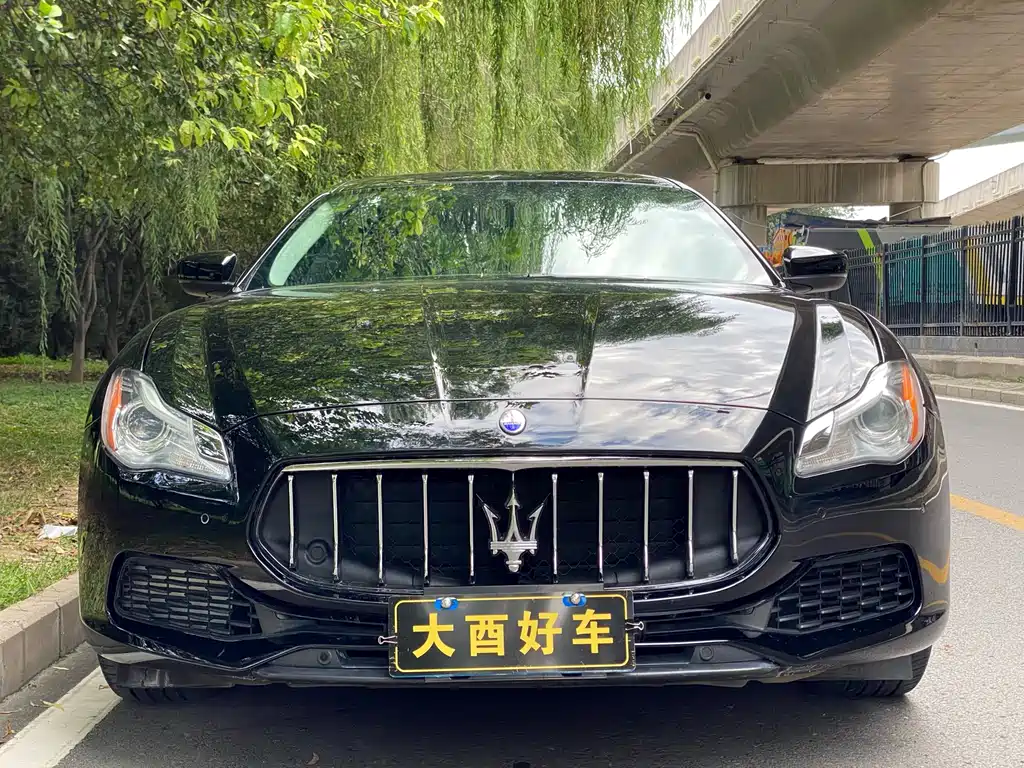 Maserati Quattroporte — фото 2