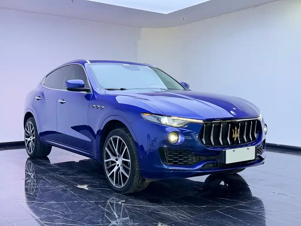 Maserati Levante — фото 2