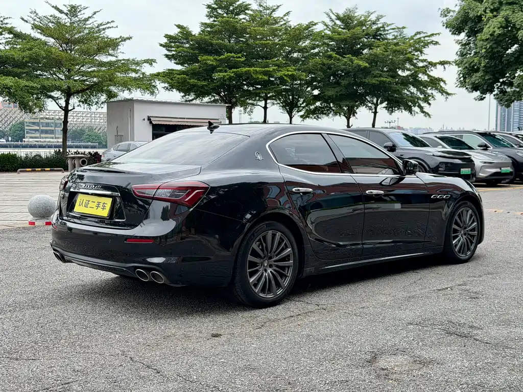 Maserati Ghibli — фото 5