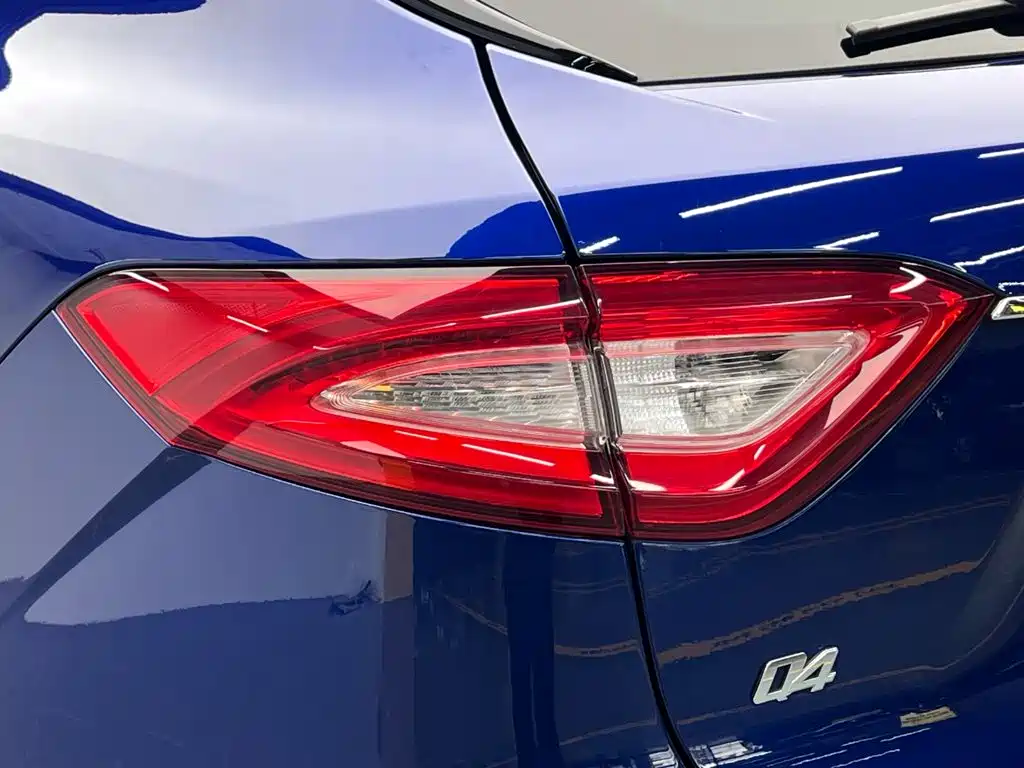 Maserati Levante — фото 10
