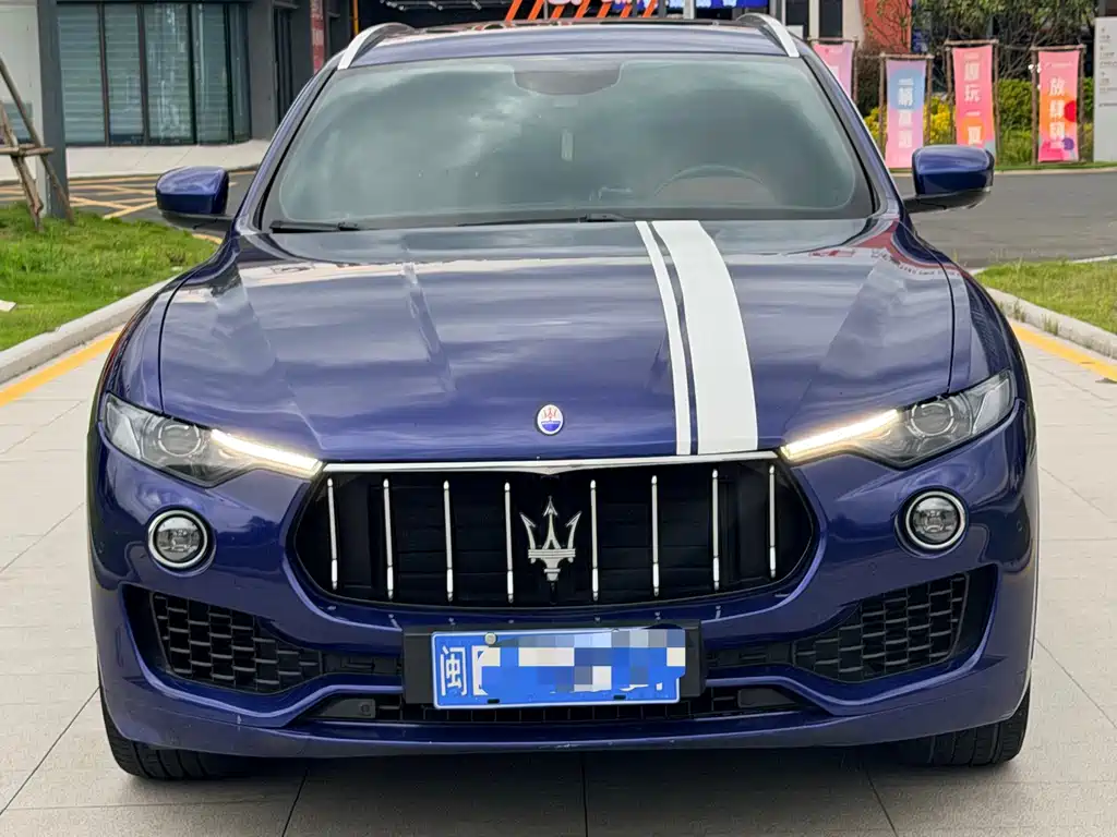 Maserati Levante — фото 2