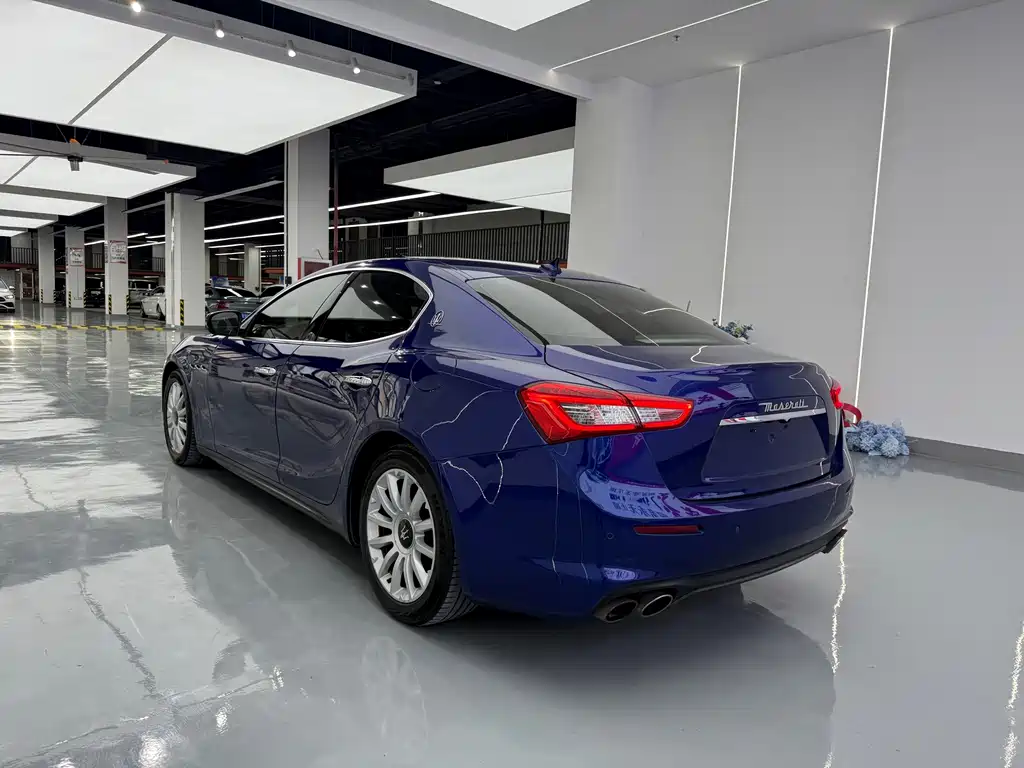 Maserati Ghibli — фото 14