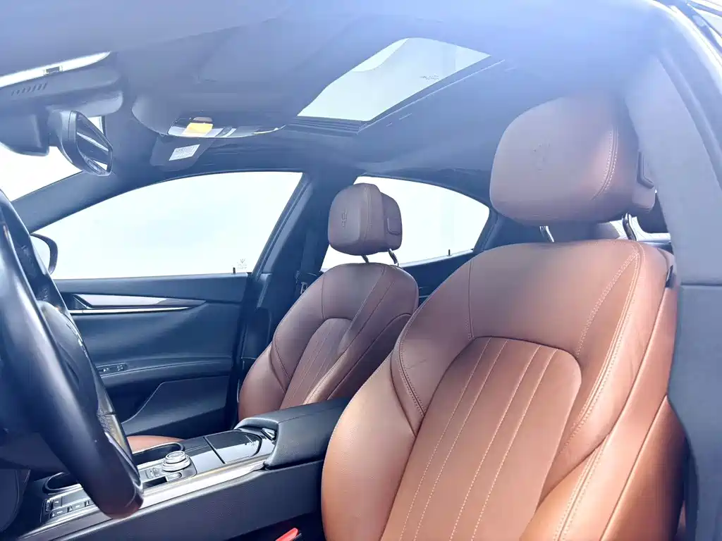 Maserati Ghibli — фото 8