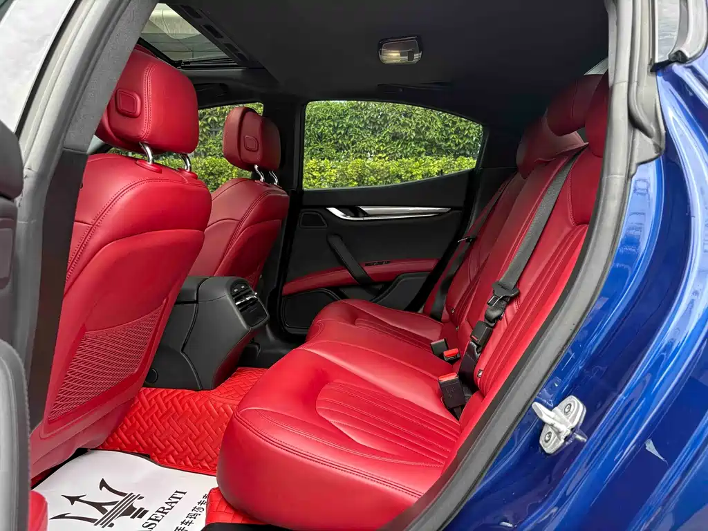 Maserati Ghibli — фото 7