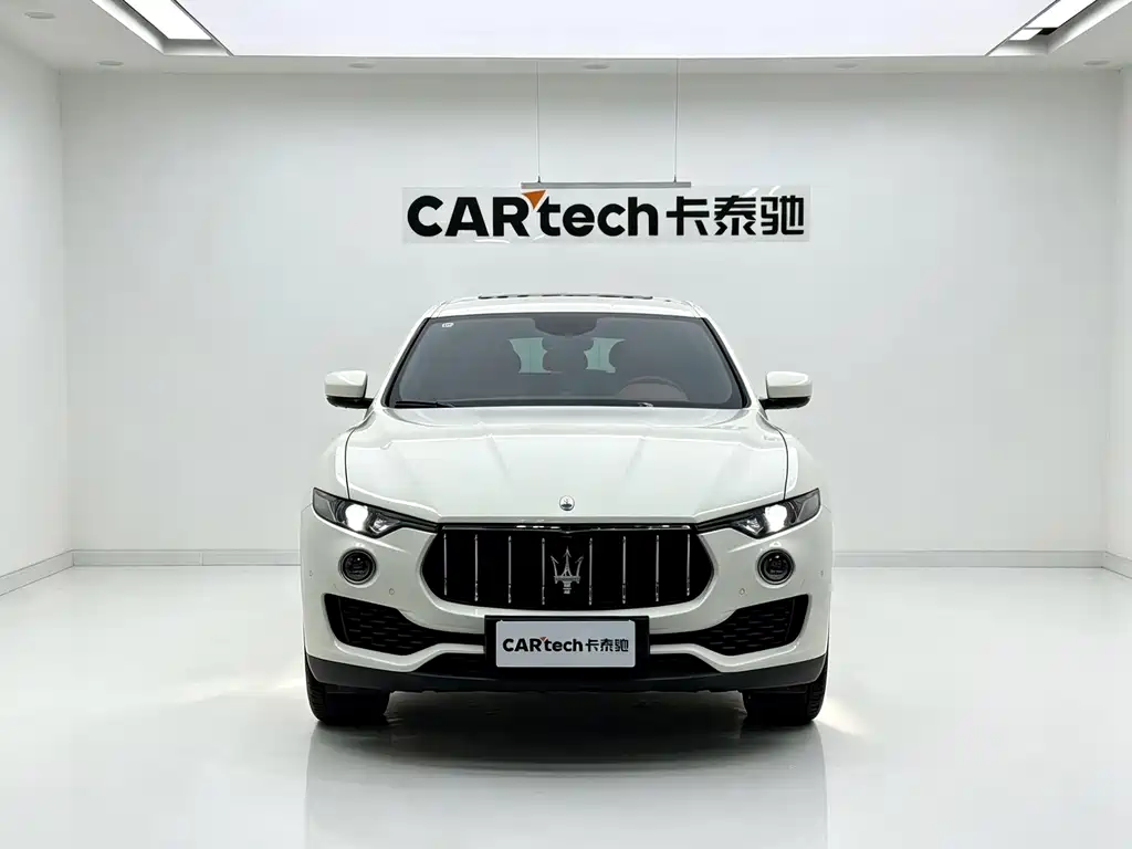 Maserati Levante — фото 2