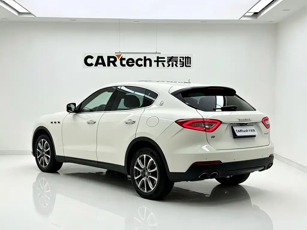 Maserati Levante — фото 5