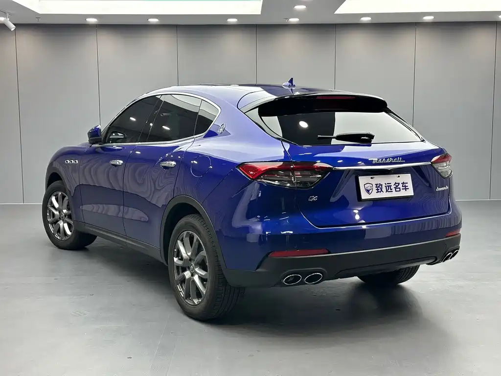 Maserati Levante — фото 6